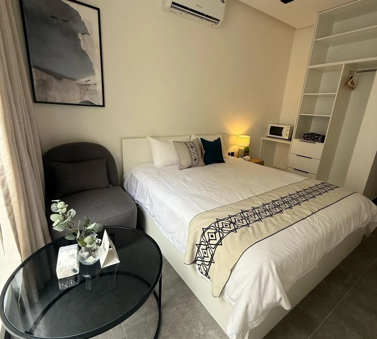 شقة ذابارك للوحدات السكنية اوى الرياض 0*,