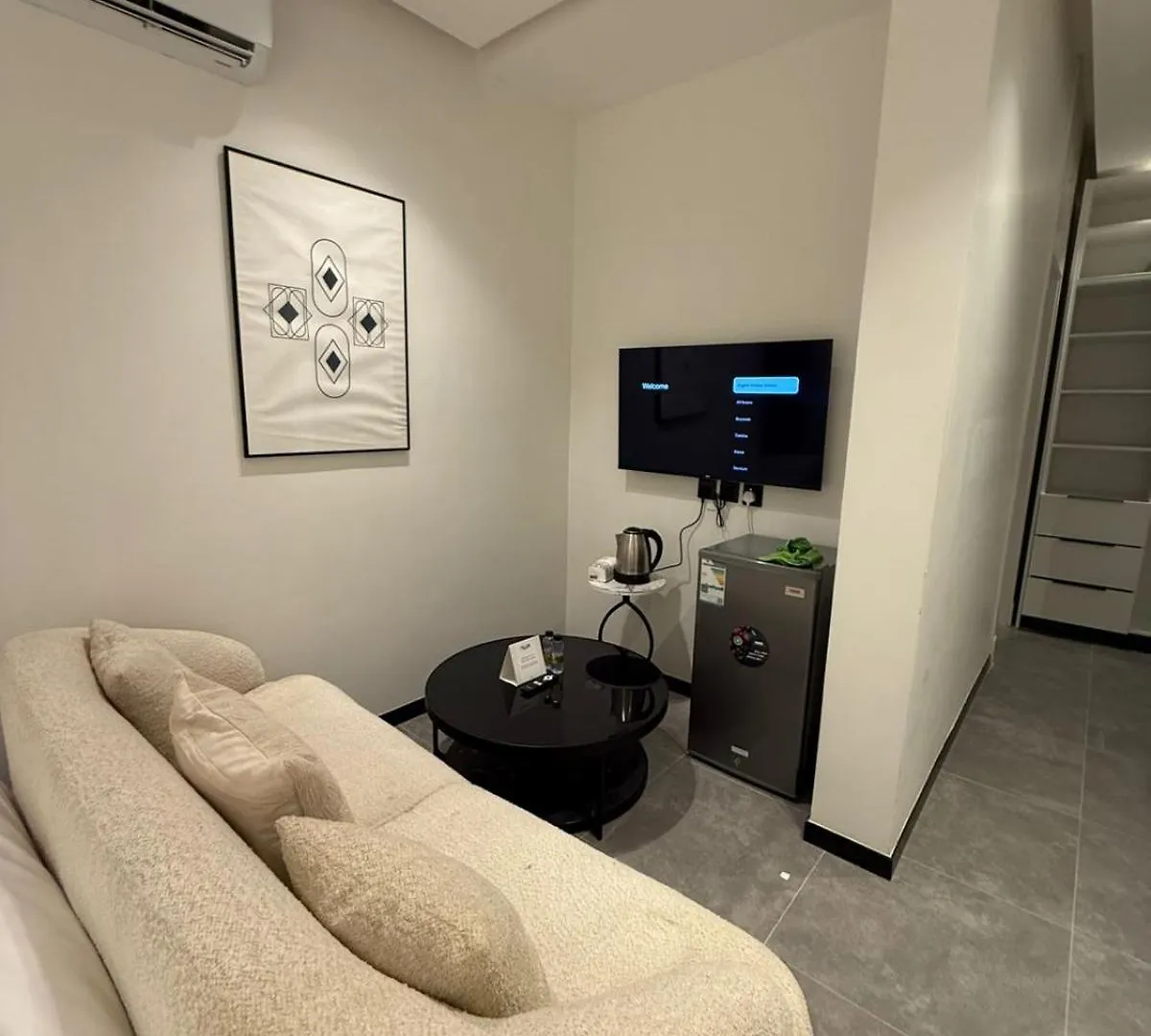 شقة ذابارك للوحدات السكنية اوى الرياض 0*,