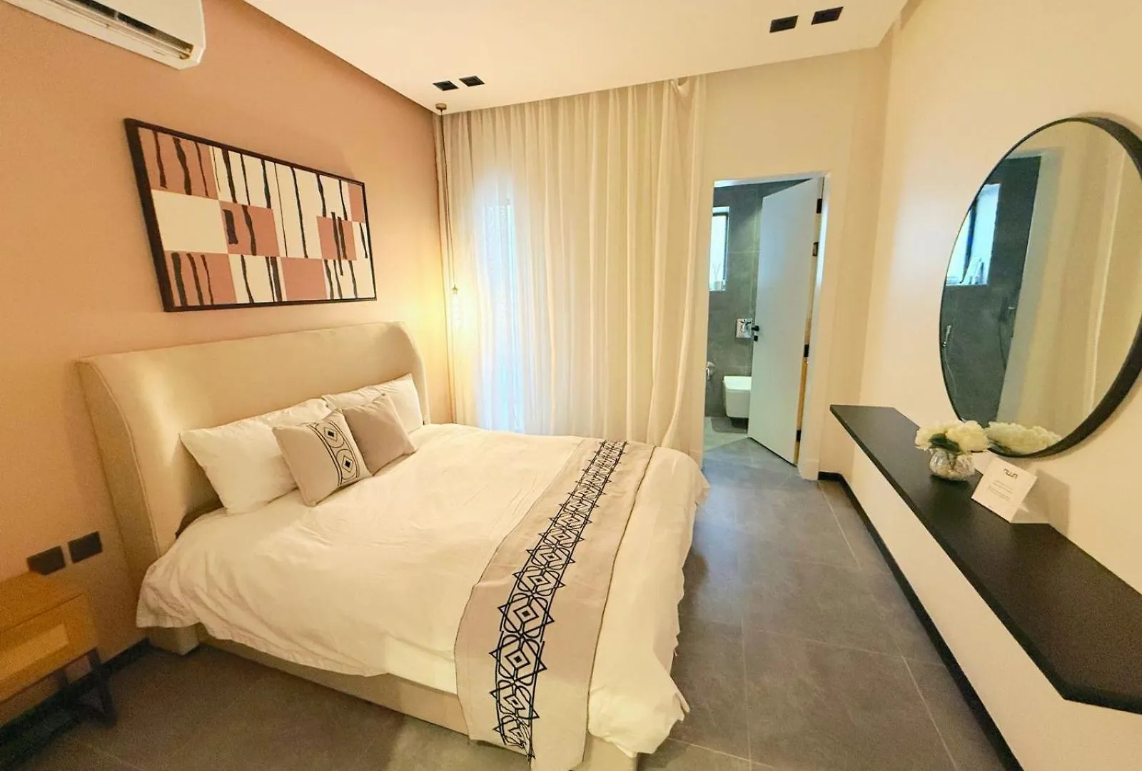 شقة ذابارك للوحدات السكنية اوى الرياض 0*,