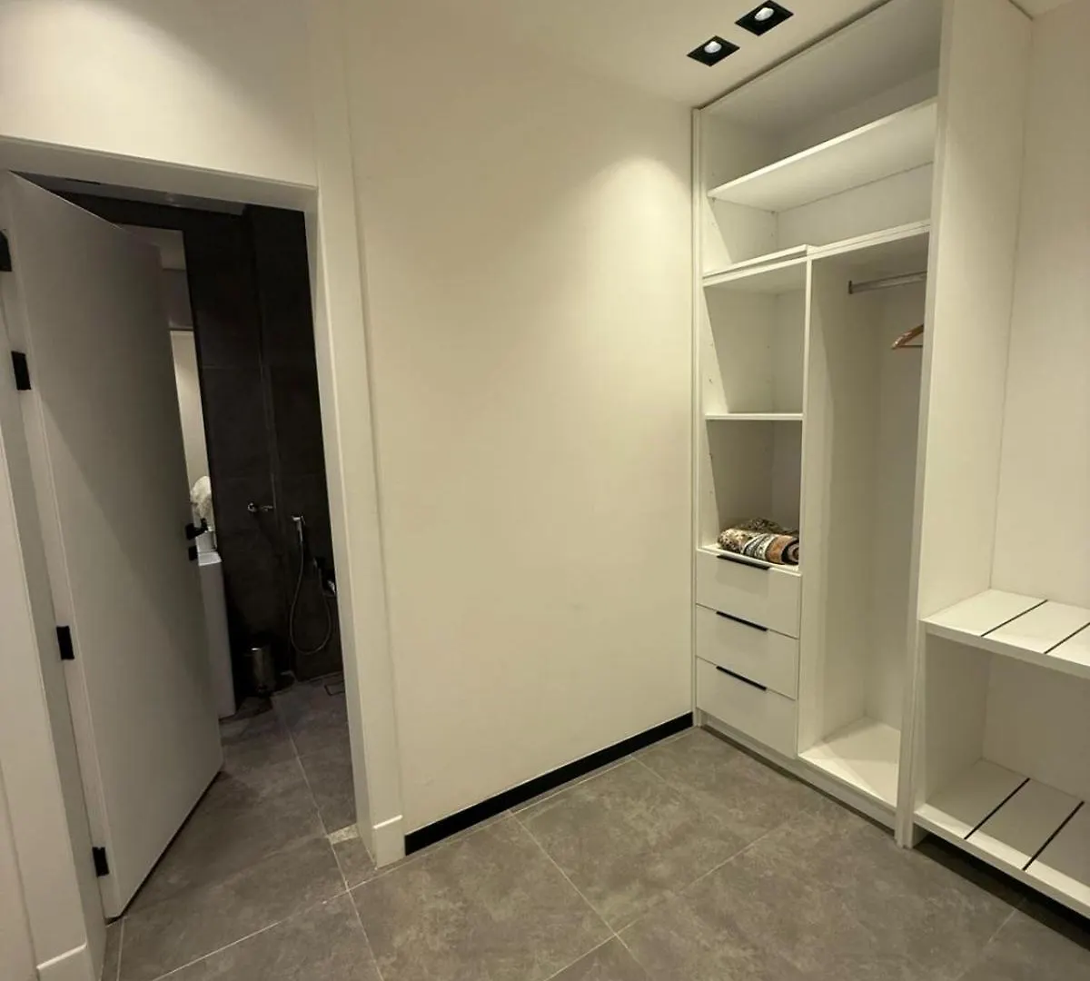 דירות ריאד ذابارك للوحدات السكنية اوى